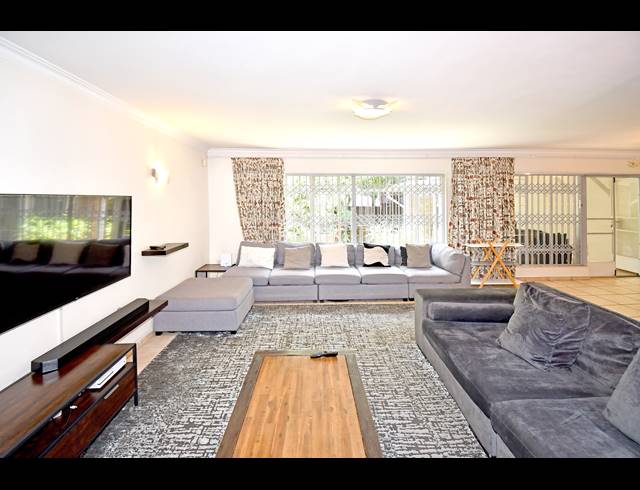 4 BEDROOM TOWNHOUSE FOR SALE IN ATHOLL
